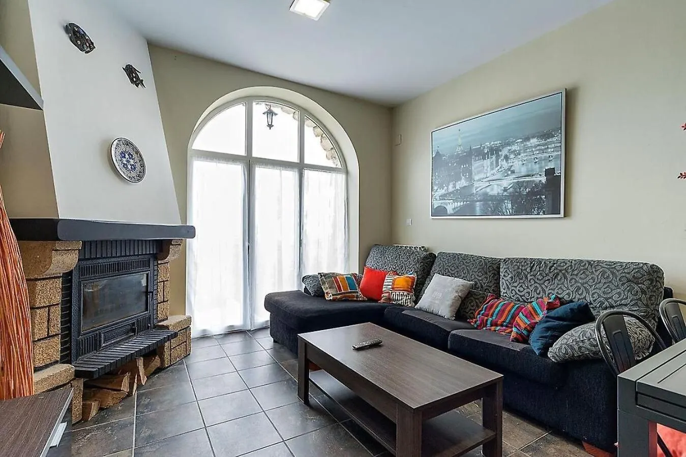 Eider Apartment By People Rentals contacts